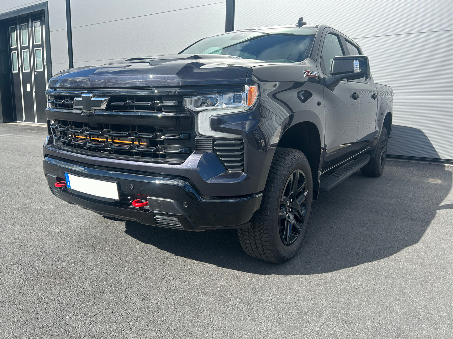 Fäste 30" LED-ramp Chevrolet Silverado 1500 (2025–) – Kit inkl. skruv