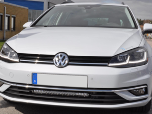 Modellanpassat fäste för 20 tum LED-ramp - VW Golf 7