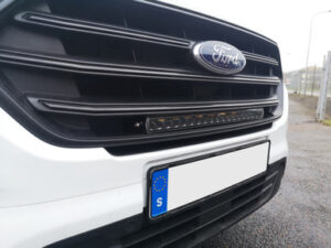 Modellanpassat fäste för 20tum LED-ramp - Ford Transit Custom