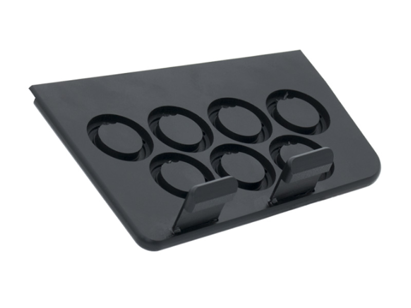 Modellanpassad knappkonsoll till VW T6, utrymme för 7 brytare