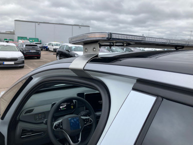 Blixtljusrampsfäste för Volkswagen ID3 2025-